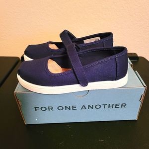 Toddler Girl Toms